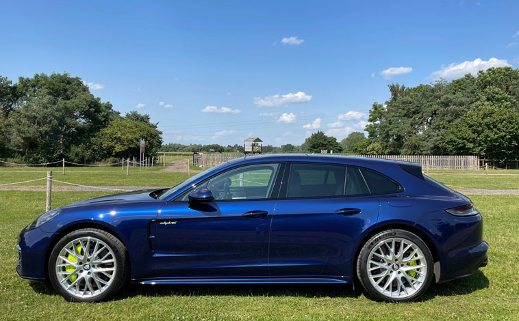 Panamera Panamera Sport Turismo side