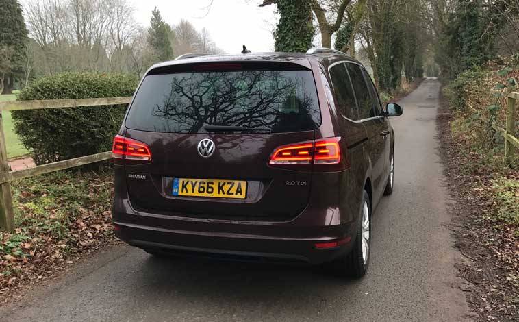 VW-Sharan-rear-2