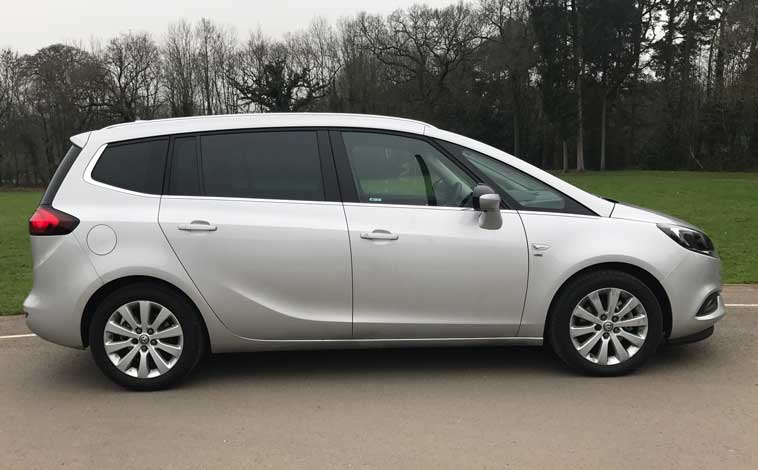 Vauxhall-Zafira-Tourer-side