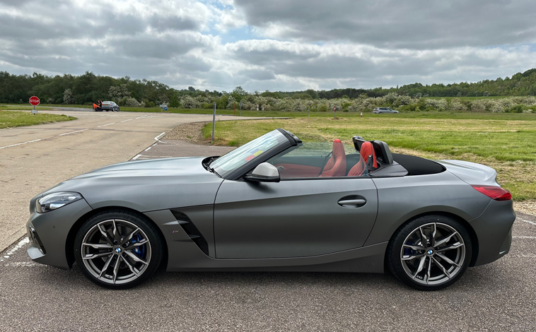 BMW Z4 side