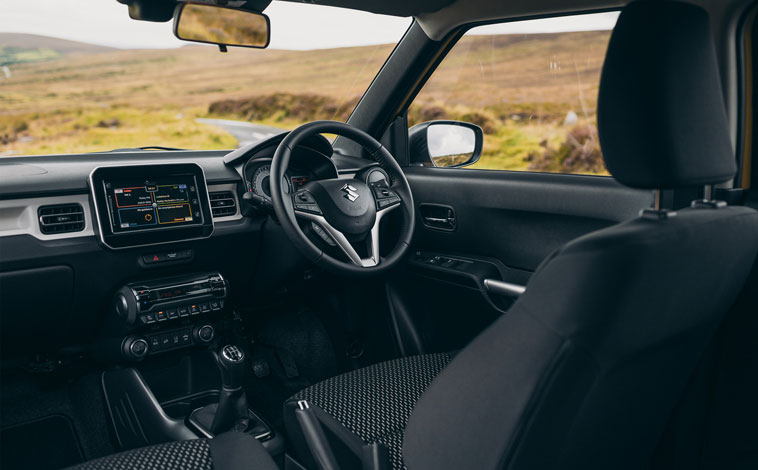 Suzuki Ignis interior