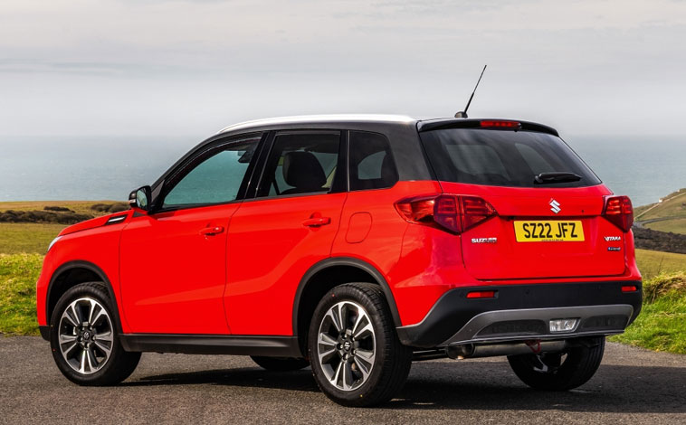 Suzuki Vitara Hybrid rear