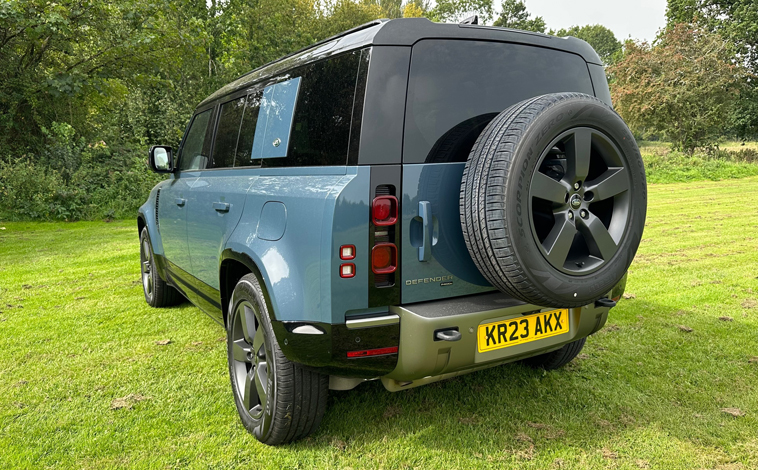 Defender 110 P400e rear