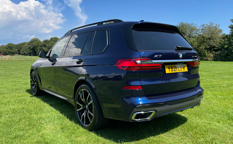 BMW X7 rear