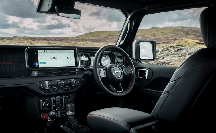 Jeep Wrangler Rubicon interior