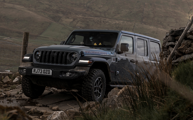 Jeep Wrangler Rubicon off-road front