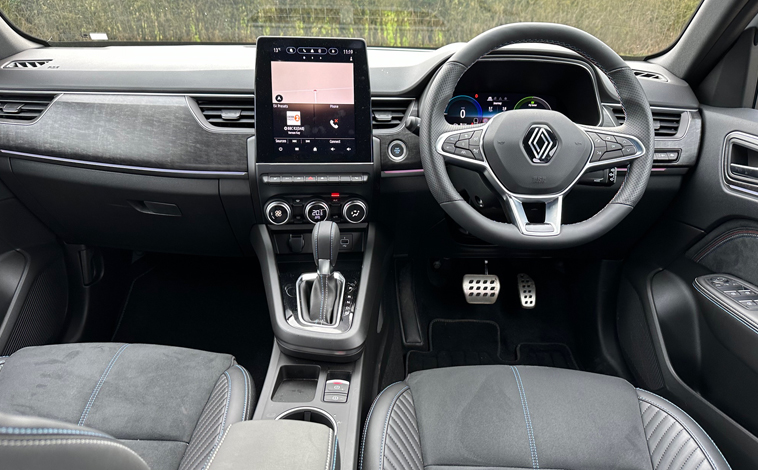 Renault Arkana interior