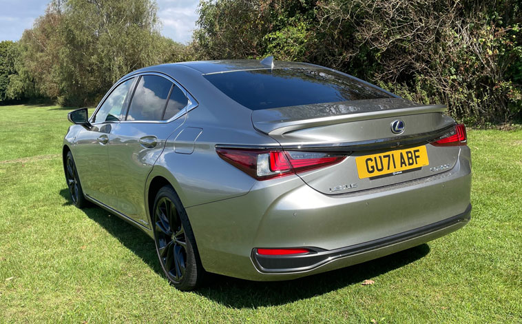 Lexus ES rear