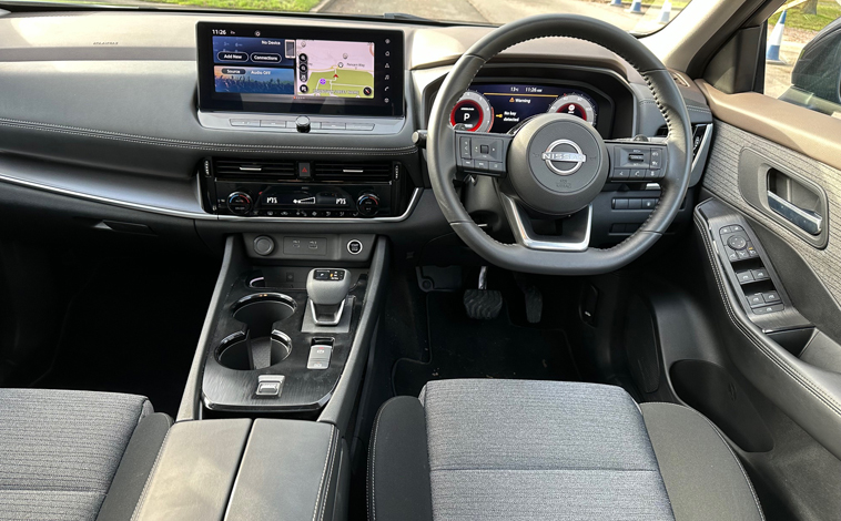 Nissan X-Trail interior