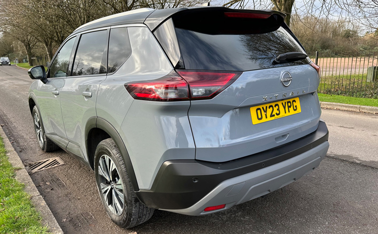 Nissan X-Trail rear