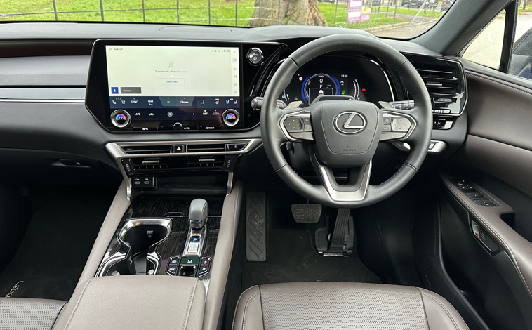 Lexus RX450h F Sport interior