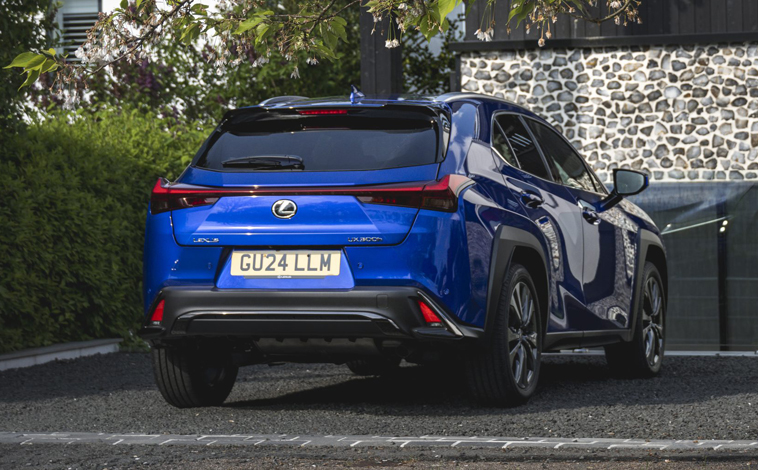 Lexus UX 300h F Sport Design rear