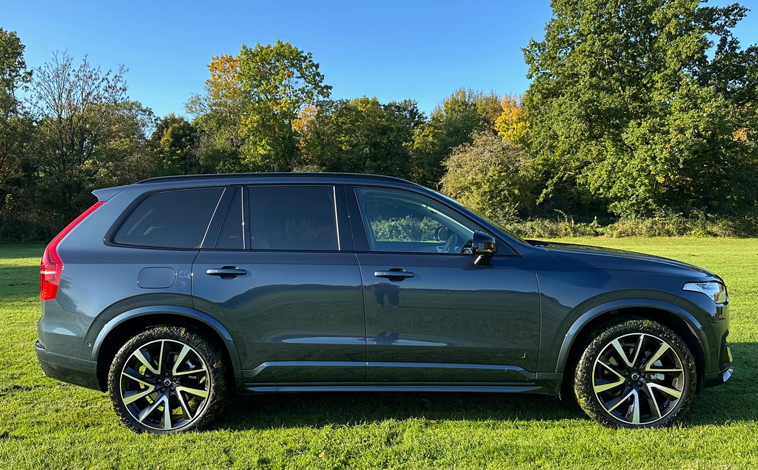 Volvo XC90 Ultra side