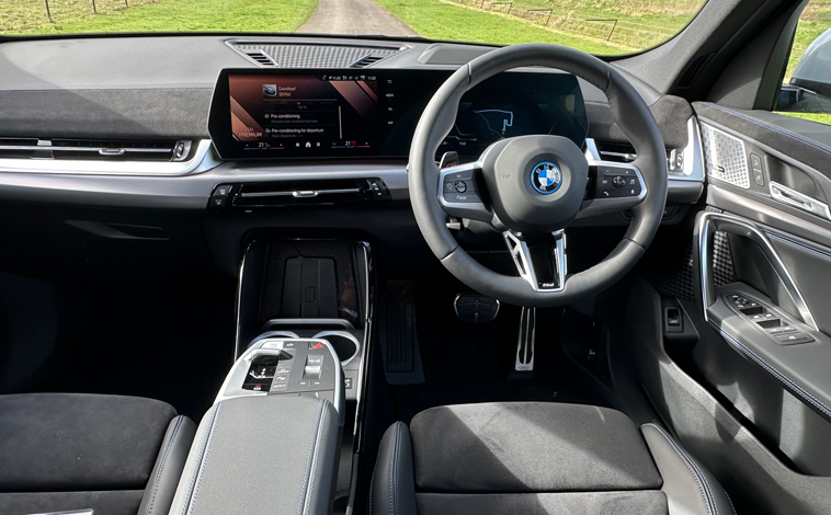 BMW iX2 xDrive30 interior